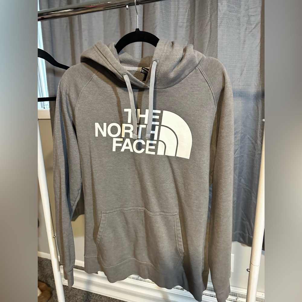 The North Face women’s Gray hoodie sz large
